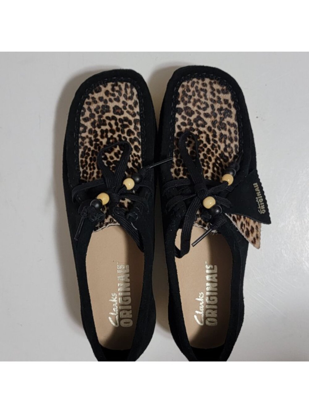 NEW Clarks Wallacraft Bee Moccasins Leopard Suede Boho Contemporary Womens 9.5 - Picture 2 of 10